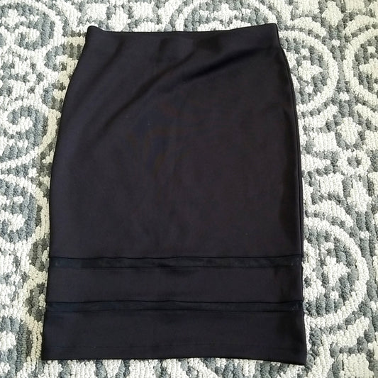 Forever 21❤ Sz M❤ Pencil Skirt with Sheer Detailing ❤