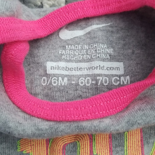 Nike Onsie Top and Cap ❤ 0-3 Months