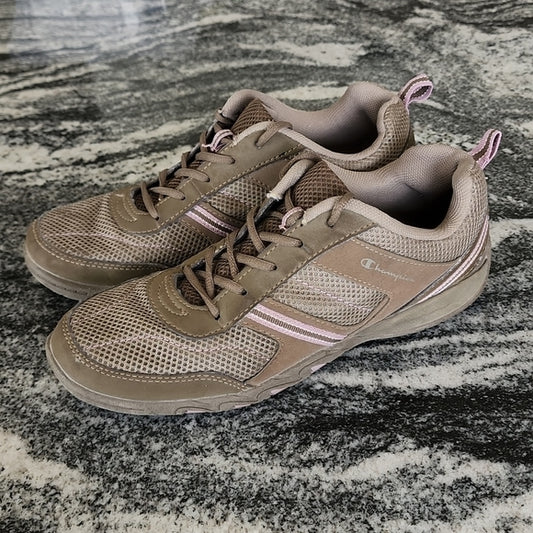 (7.5) Champion Low Retro Brown with Pink Accents Y2K