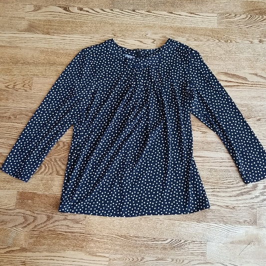 (M) Karl Lagerfeld Polka Dot 3/4 Sleeve Top ❤ Bow Accent