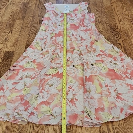 NWT (14) Light Floral Cleo Petites Full Skirt Romantic Vacation Vibes