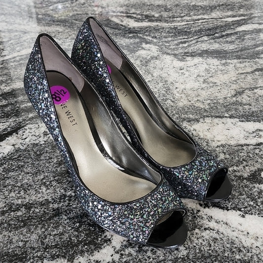 (8.5) Nine West Heels Glittery Irradescent Evening Club