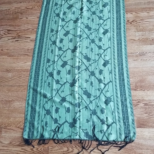 Moss Green Tassel Accented Scarf ❤ Lightweight ❤