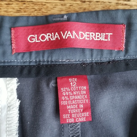 (12) Gloria Vanderbilt Dark Grey Cropped Pants ❤ Cotton Blend ❤