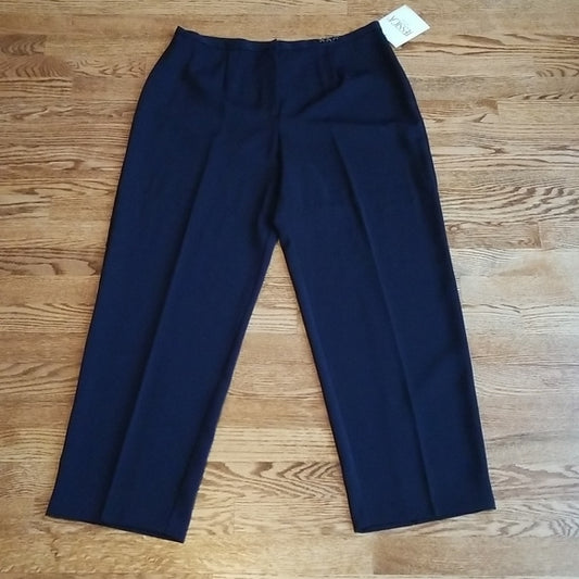 (16) NWT Jessica Petites Made in Canada Black Trouser Pants