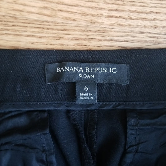 (6) Banana Republic Sloan Black Skinny Fit Ankle/CroppedViscose Blend Pants