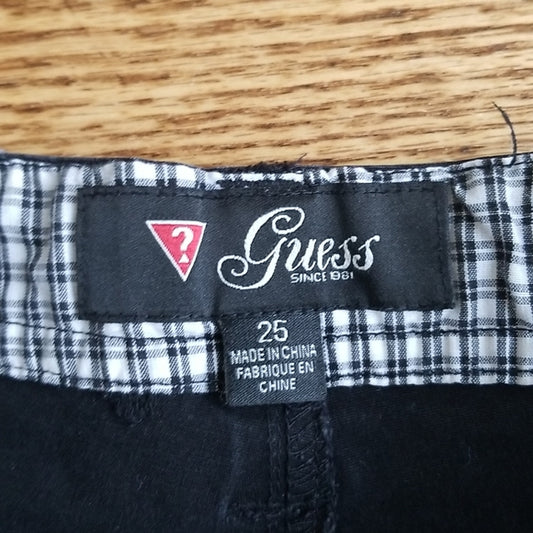 (25) Guess Women's Black Cotton Blend Mini Shorts with Functional Pockets