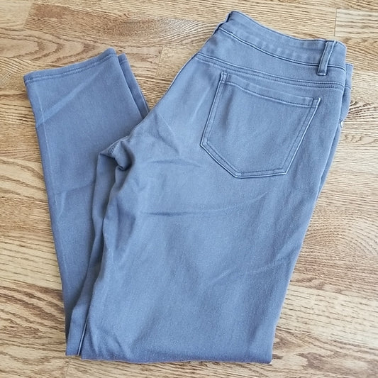(12) Nygard Style Cotton Blend Grry Skinny Fit Jegging