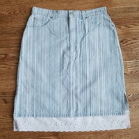 (10) Gloria Vanderbilt Pinstripe 100% Cotton Denim Eyelet Trim Skirt w/ Pockets