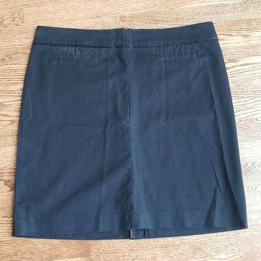 (14) Reitmans Classic Black Cotton Blend Straight Stretch Skirt with Pockets