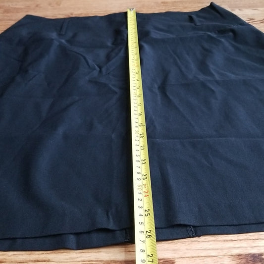 (18) Classic Black Rayon Blend Fitted Pencil Skirt (No Belt)