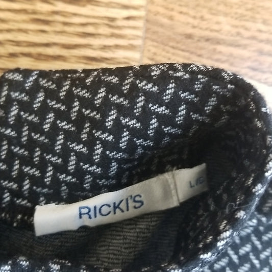 (L) Ricki's Comfortable High Necked Tank Top! Casual Office Business