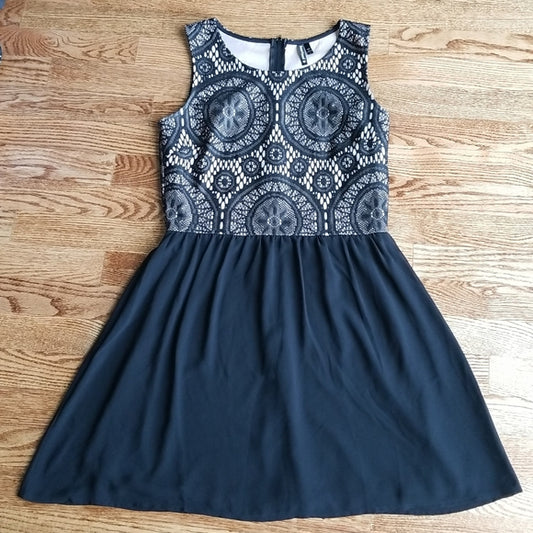 (M) HeartSoul Fit & Flare Mini Dress ❤ Crochet Look Top Boho Classic Cottagecore