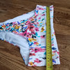 (M) NWOT Catalina Swimwear Colorful Floral Bikini Bottoms Swim Bech Vacation