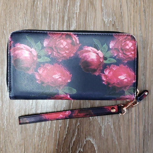 Floral Wristlet Wallet Functional Pockets Lightweight Classy