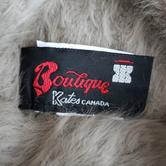 Boutique Kates Canada Canadian Made Faux Fur Cap Luxury Look Soft Vintage