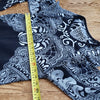 (L) Athleta Stretch Bodycon Athleisure Activewear Layers Outdoor Paisley Print