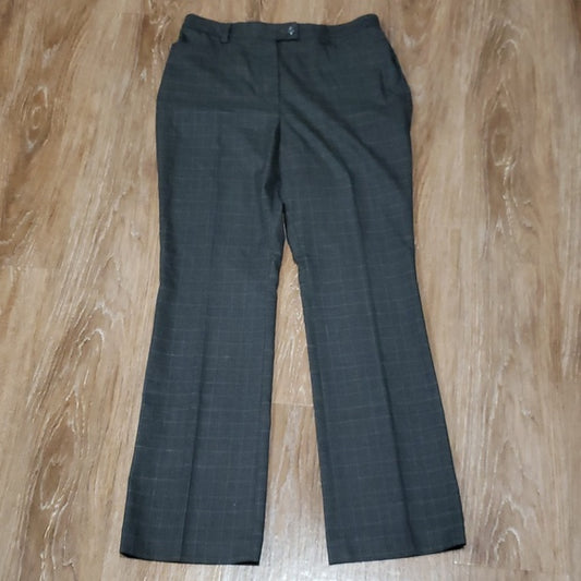 (12) NWT Haggar Classic Fit "Borderline" Charcoal Combo Suiting Pant Business