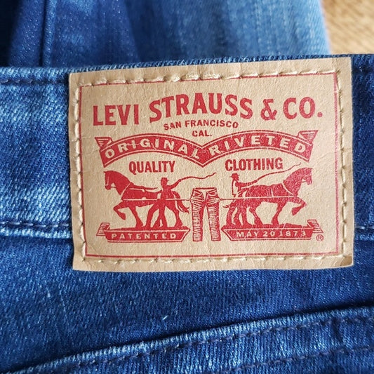 (29W/30L) Levi's 711 Skinny Jeans Denim Classic Contemporary Modern Streetwear