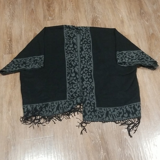 (OS) Reversible Fringe Flowy Leopard Print Oversized Poncho One Size Cozy