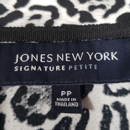 (SP) Jones New York Signature Petite Leopard Print 100% Cotton Casual