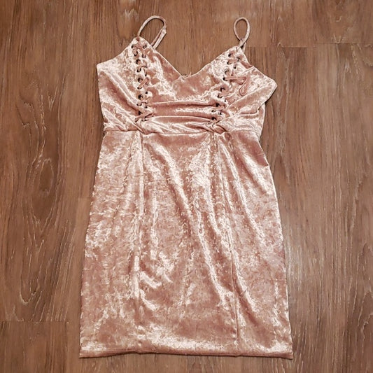 (M) Guess Los Angeles Mini Dress Barbiecore Velvet Pastel V Neck Party Evening