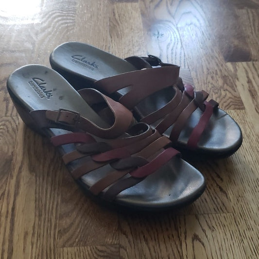 (9M) Clarks Bendables Strappy Heeled Sandals Bohemian Comfort Vacation